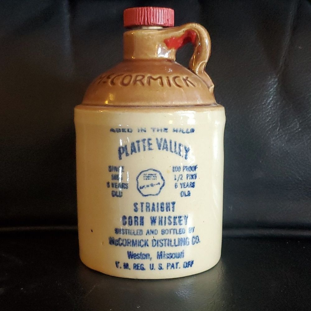 VTG 1967 Platte Valley McCormick Corn Whiskey Stoneware Jug – 5"